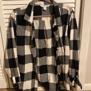 Black and white Buffalo plaid!